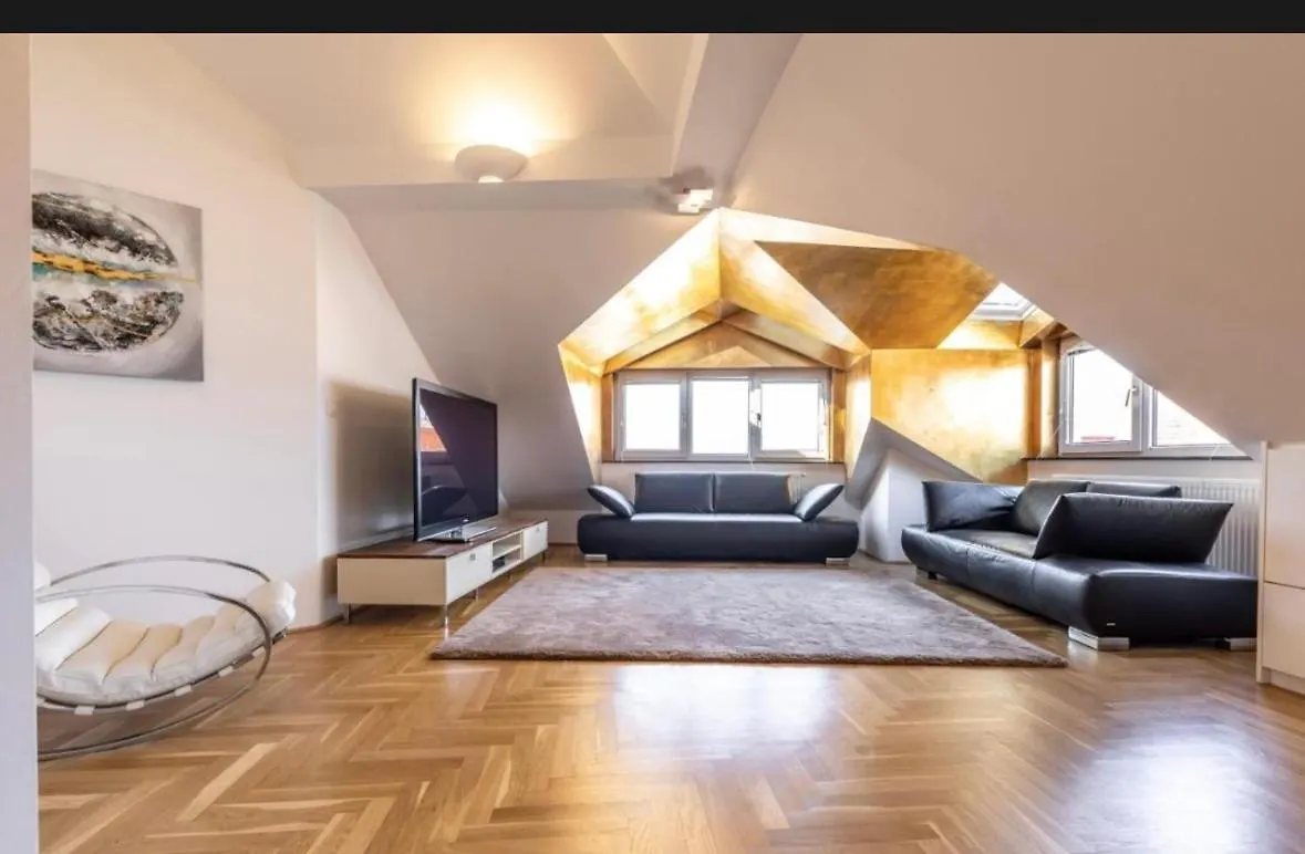 Penthouse Apartments Viena