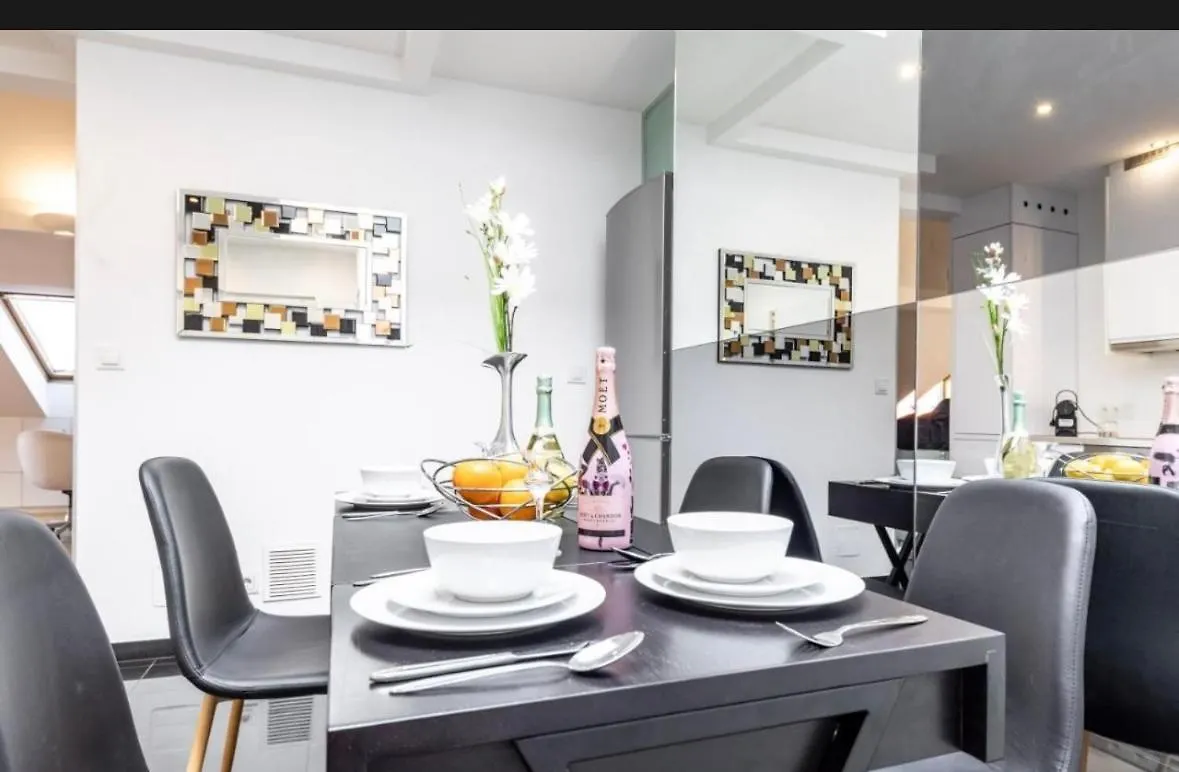 Penthouse Apartments Viena 0*,