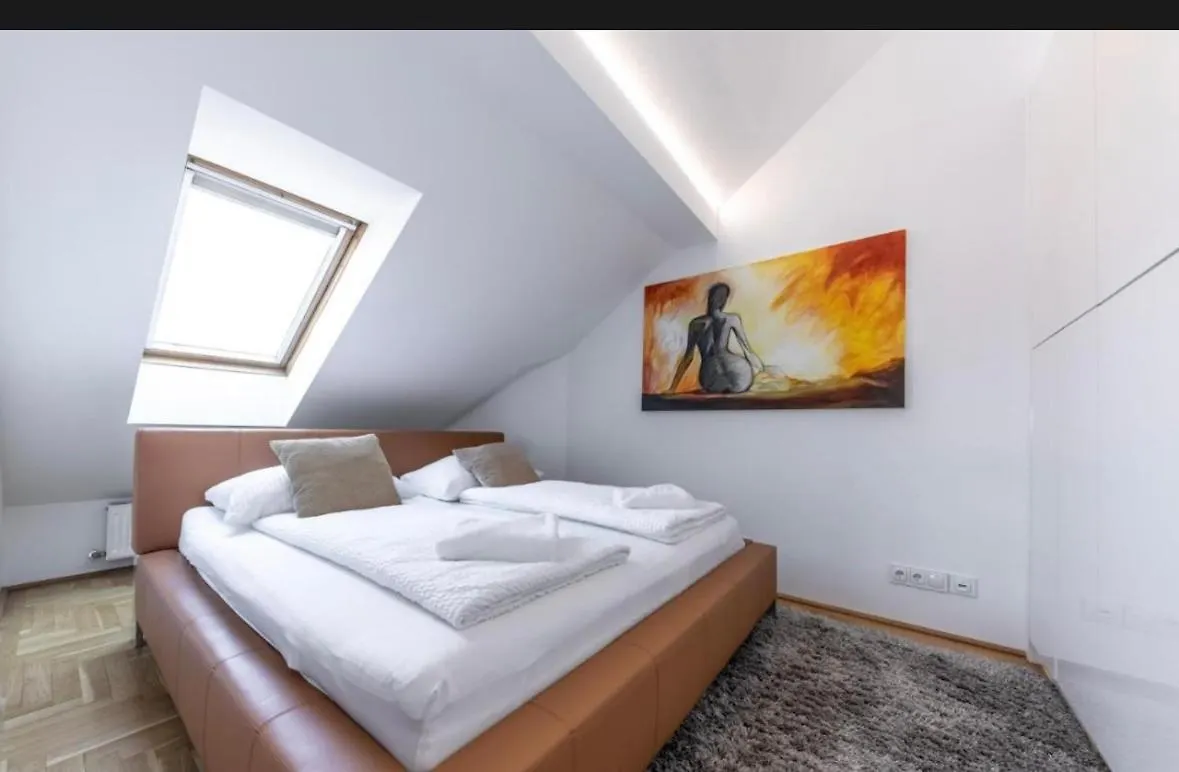 Penthouse Apartments Viena